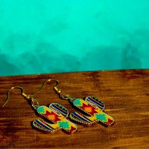 Gorgeous Aztec Earrings!!☀️